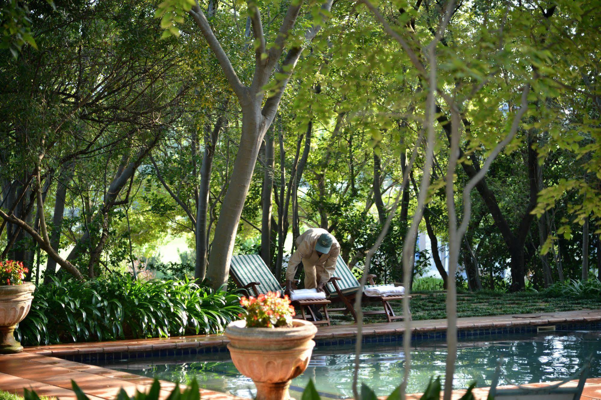 De Hoek Country Hotel Магалисбург Экстерьер фото